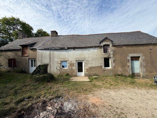 Maison 2 pièces 57 m² · à Crédin · 57 m² · 17 400 €