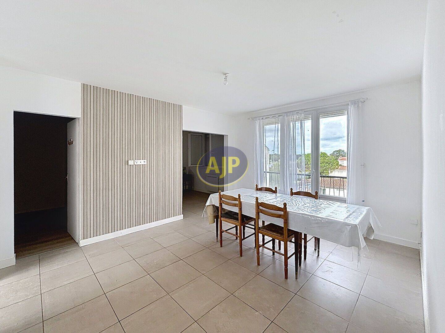Appartement 4 pièces 68 m² · à Tonnay-Charente · 68,2 m² · 685 €