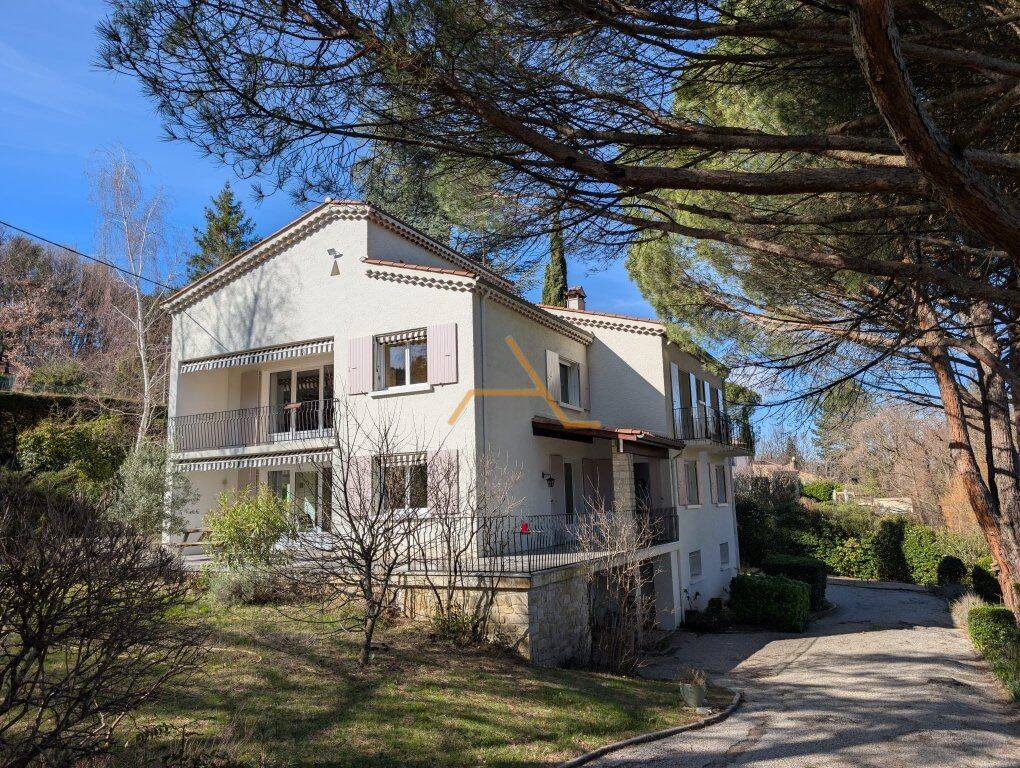 Maison 8 pièces 267 m² · à Dieulefit · 267 m² · 589 000 €