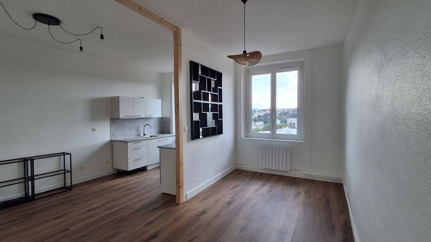 Appartement 2 pièces 58 m² · à Saint-Étienne · 58 m² · 580 €/mois