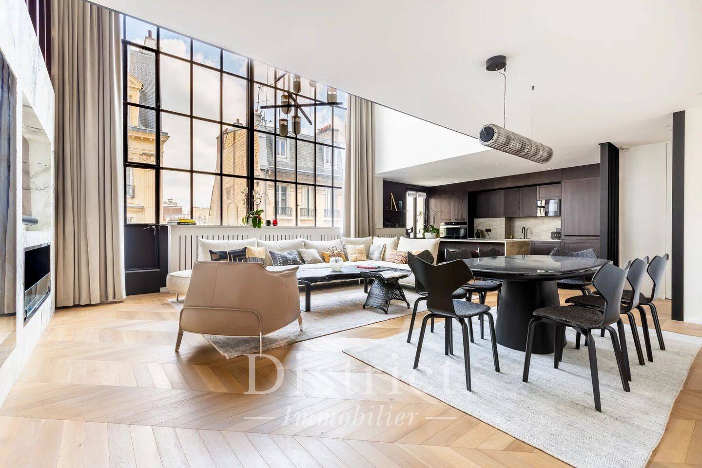 Appartement 4 pièces 144 m² · à Paris 17ème Arrondissement · 144 m² · 3 360 000 €