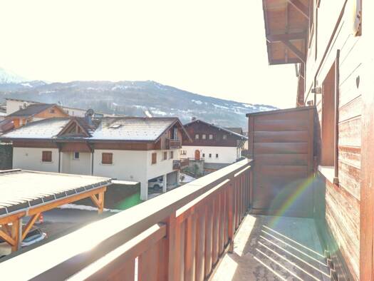 Duplex à louer 995 € 4 pièces 3 chambres 80 m² Étage 2/2 Passy 74190