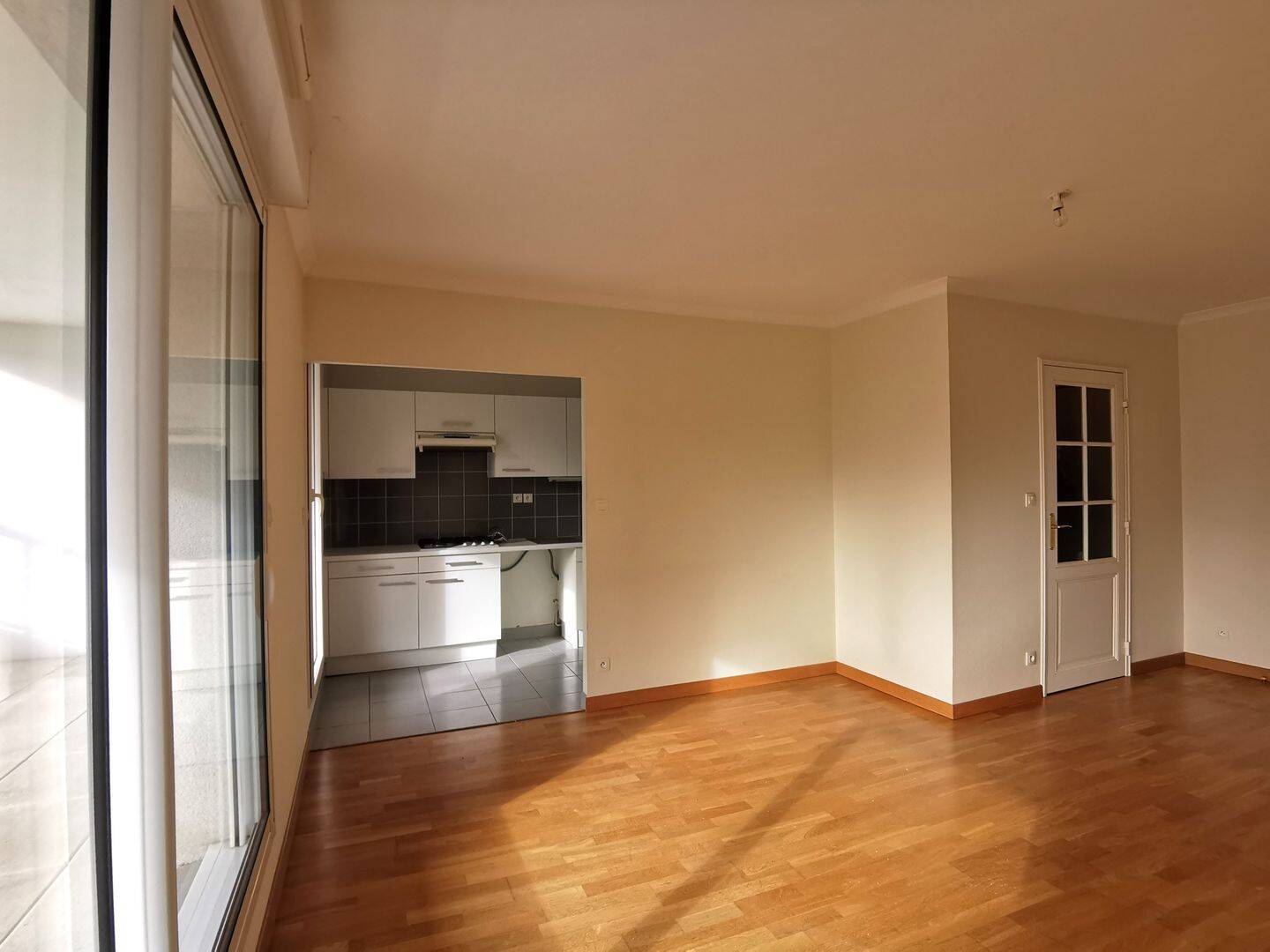 PROCHE GUIST'HAU - APPARTEMENT TYPE 2 — 2