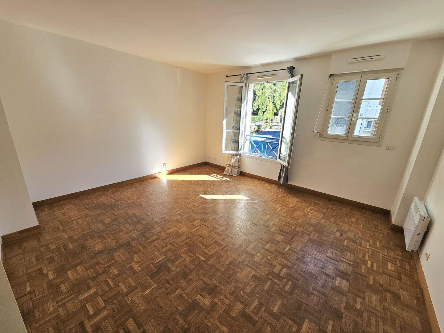 Appartement 2 pièces 49 m² · à Rueil-Malmaison · 49 m² · 1 075 €/mois