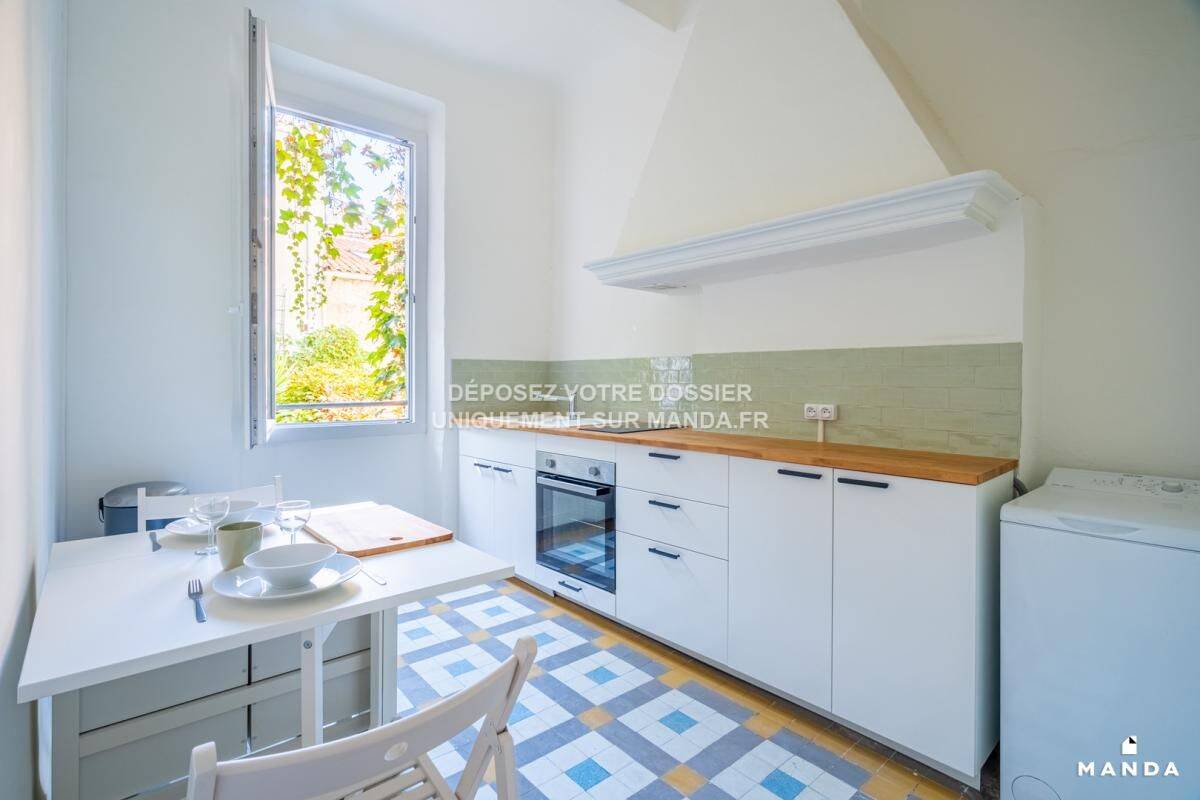 Appartement 1 pièce 27 m² · à Marseille 6ème Arrondissement · 27 m² · 699 €/mois