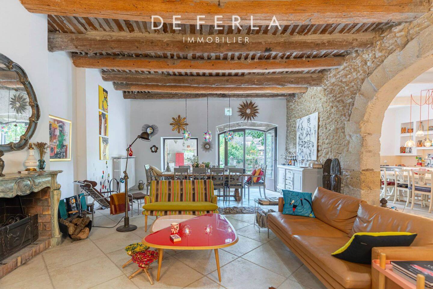 Maison 9 pièces 339 m² · à Alleins · 338,6 m² · 1 325 000 €