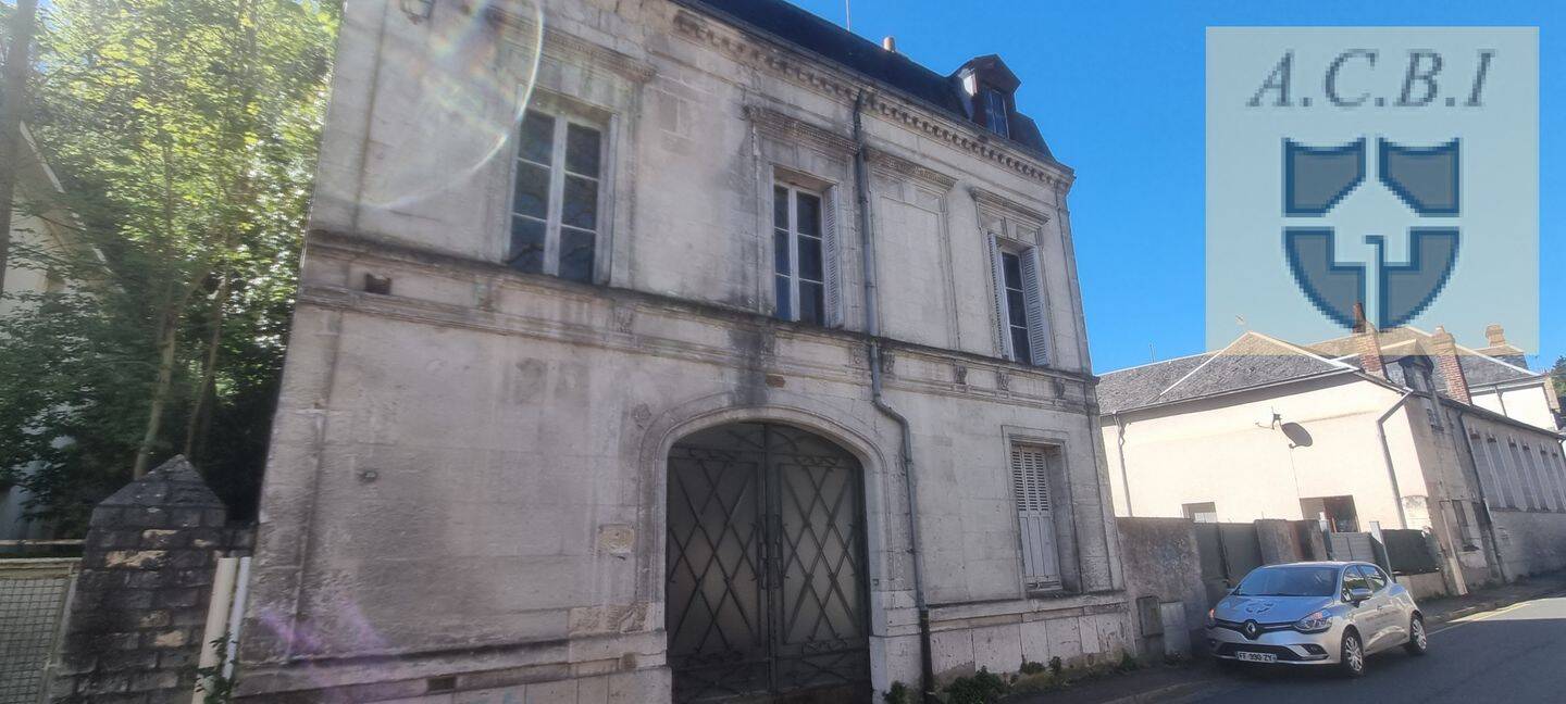 Maison 8 pièces 191 m² · à Vendôme · 191 m² · 168 000 €