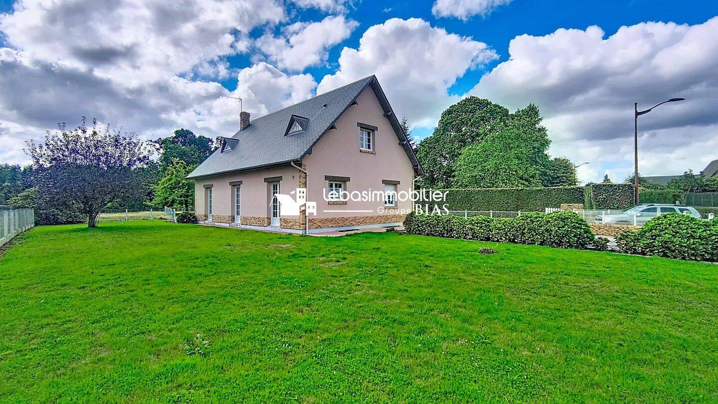 Maison 5 pièces 90 m² · à Yerville · 90 m² · 240 000 €