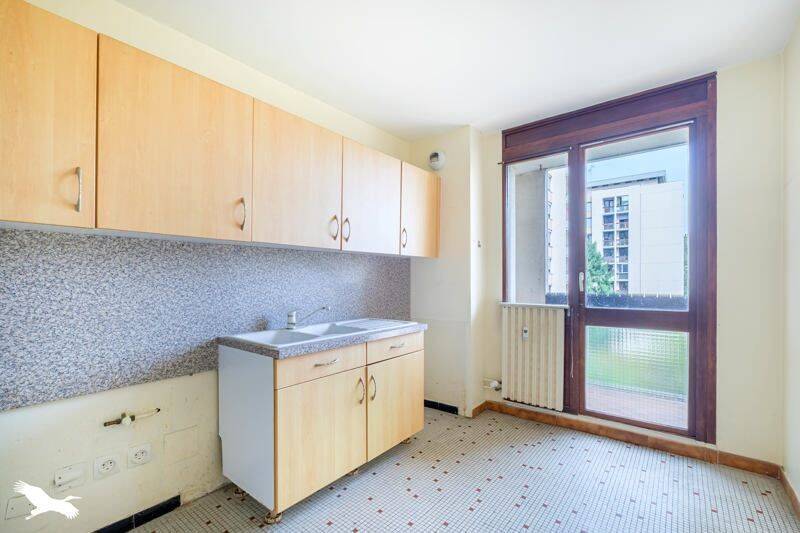 Appartement 5 pièces 85 m² · à Saint-Genis-Laval · 85 m² · 262 400 €