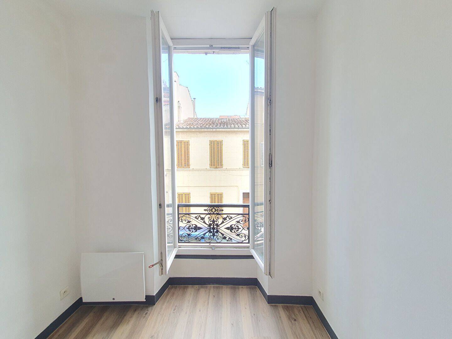 Appartement 2 pièces 35 m² · à Marseille 5ème Arrondissement · 34,9 m² · 555 €/mois