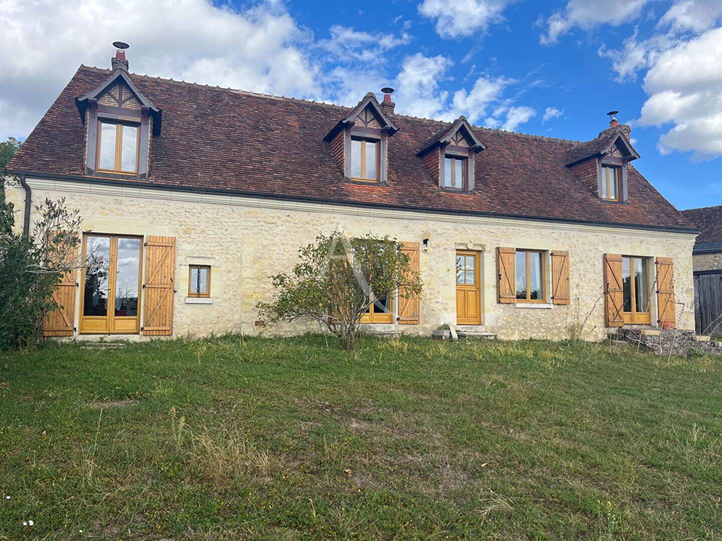 Maison 5 pièces 160 m² · à Dierre · 160 m² · 400 000 €
