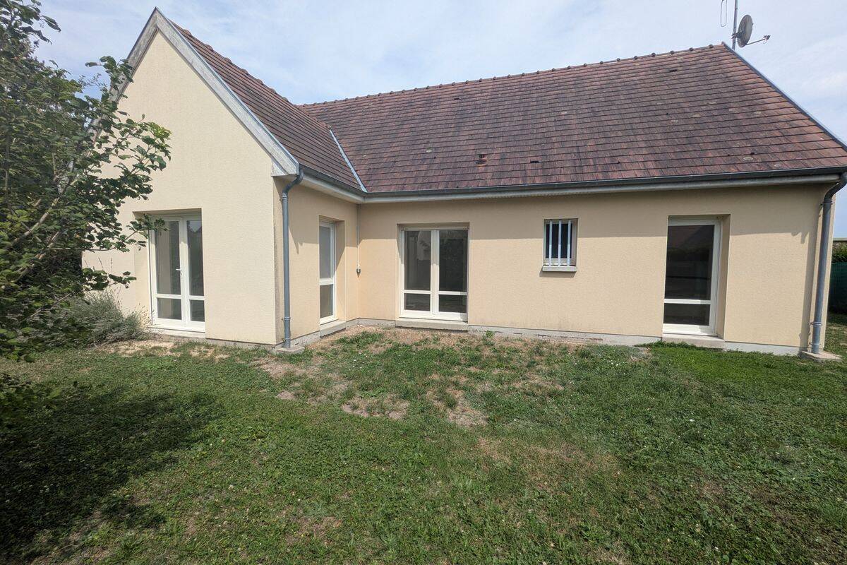 Maison 4 pièces 80 m² · à Brévonnes · 80 m² · 128 000 €