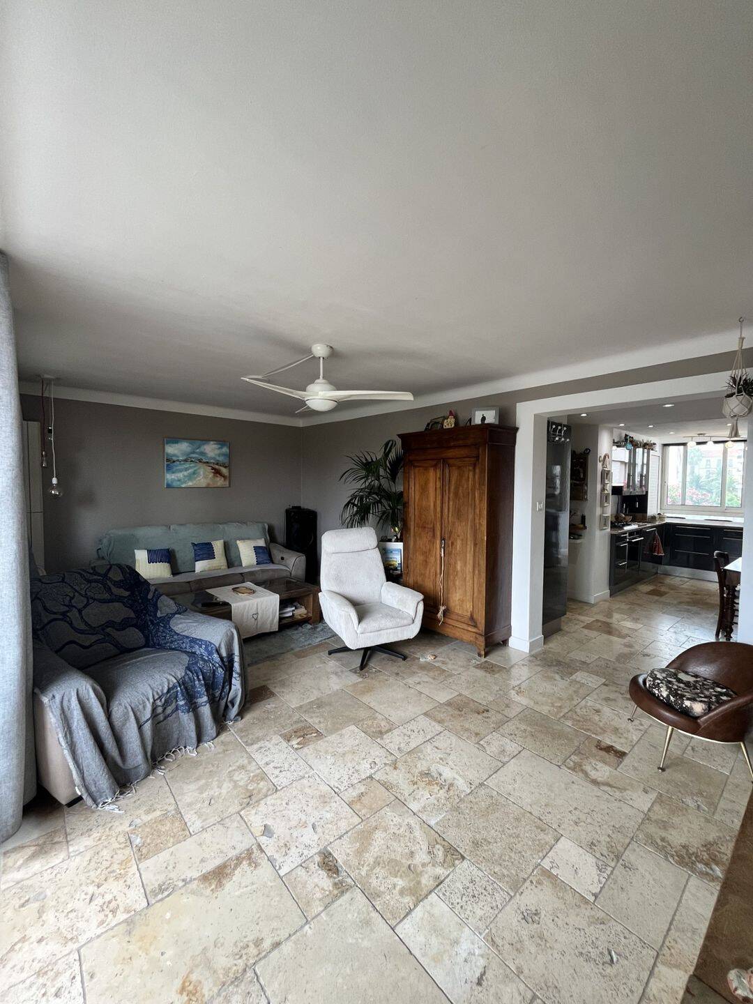 Appartement 4 pièces 96 m² · à Hyères · 96 m² · 338 000 €