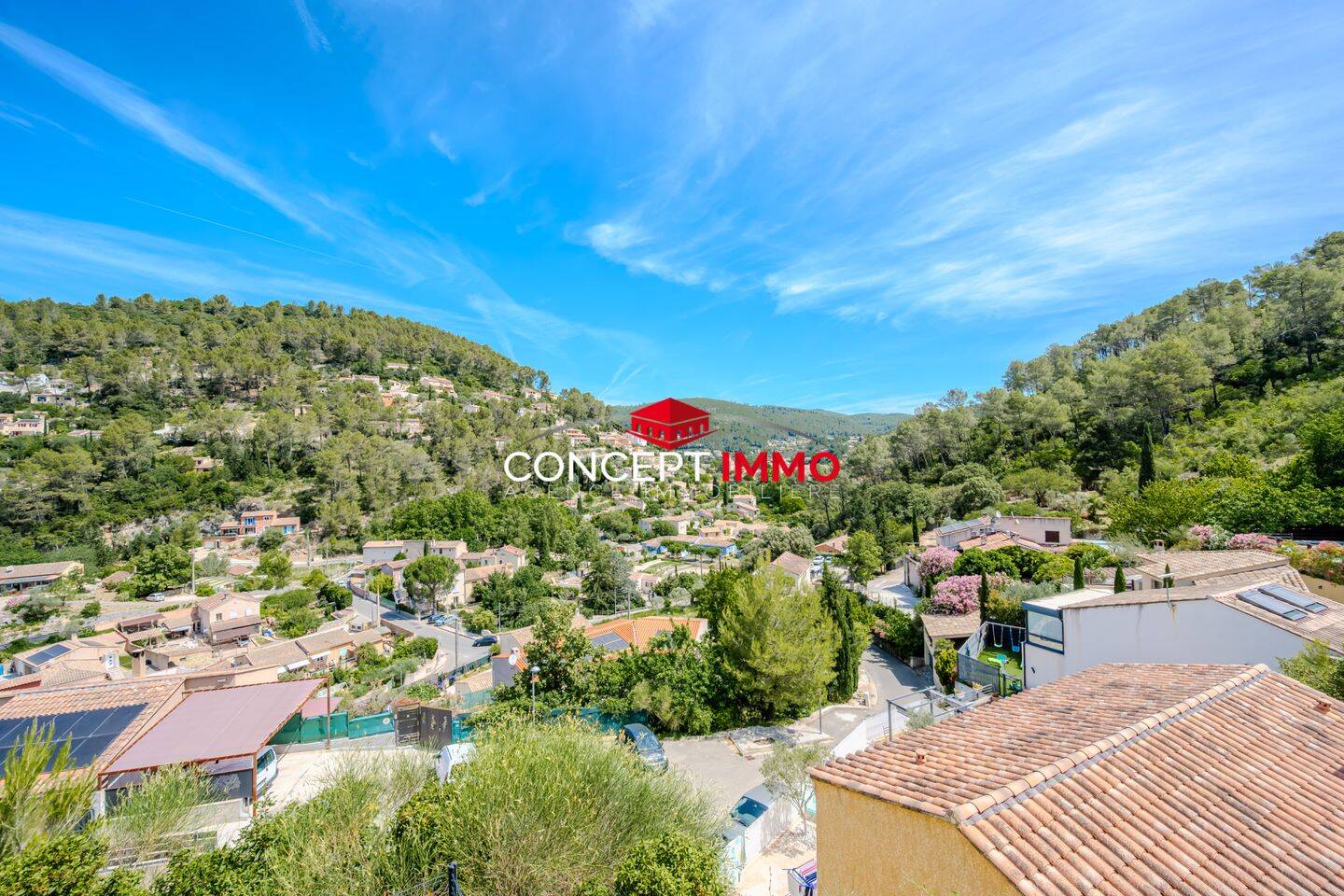 Maison 5 pièces 128 m² · à Solliès-Toucas · 128 m² · 468 000 €
