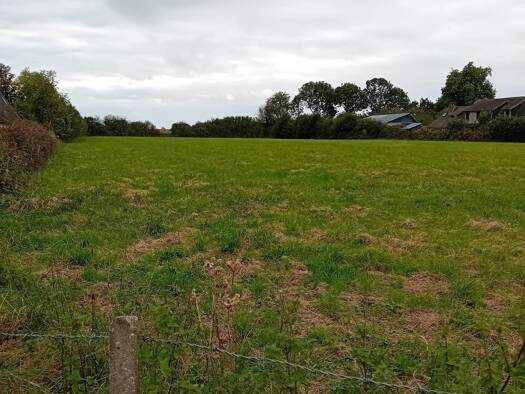Terrain constructible à vendre 52 000 € 2 046 m² de terrain Graveron-Sémerville 27110