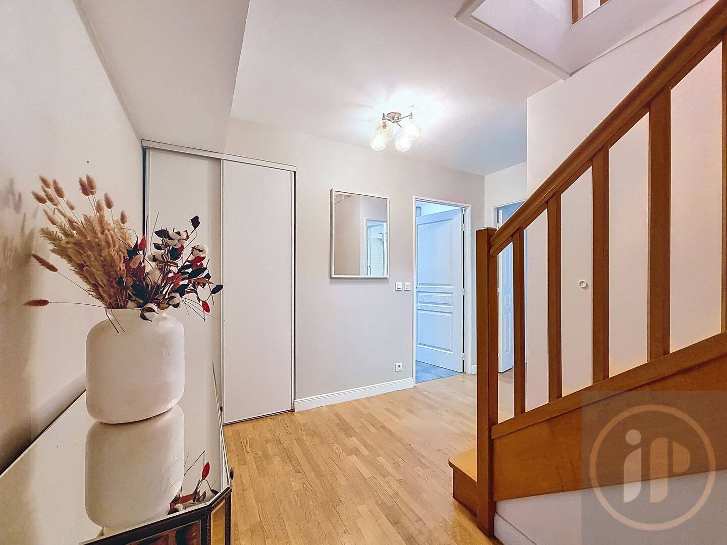 1 pièce 11 m² · à Poissy · 11 m² · 600 €/mois