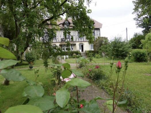 Maison à vendre 1 050 000 € 9 pièces 6 chambres 270 m² 3 000 m² de terrain Saint-Gabriel-Brécy 14480