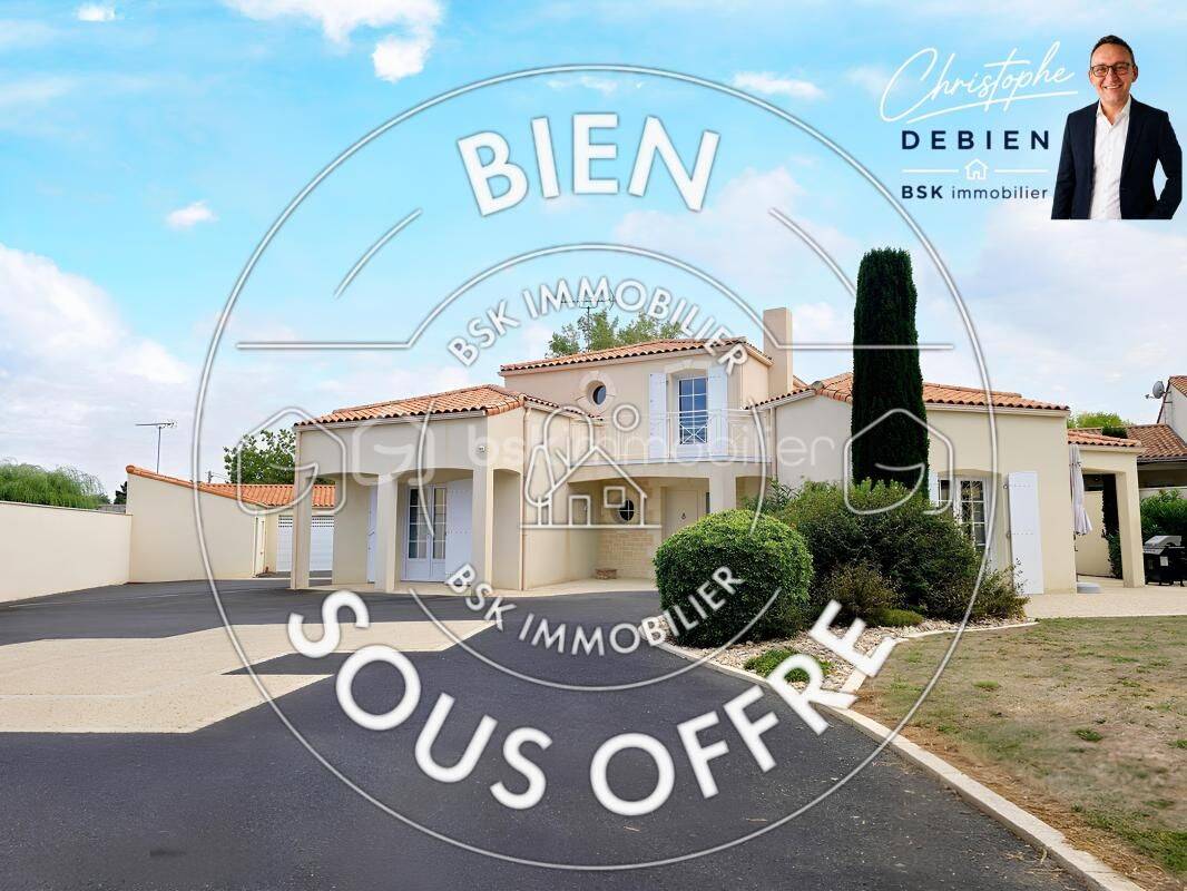 Maison 6 pièces 165 m² · à Saint-Martin-des-Noyers · 165 m² · 365 000 €