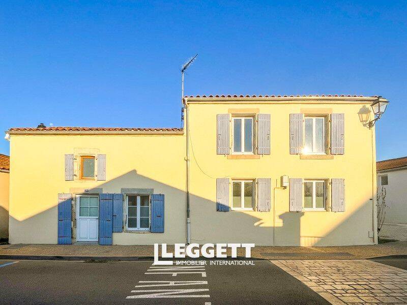 Maison 5 pièces 148 m² · à Saint-Sauveur-d'Aunis · 148 m² · 219 000 €