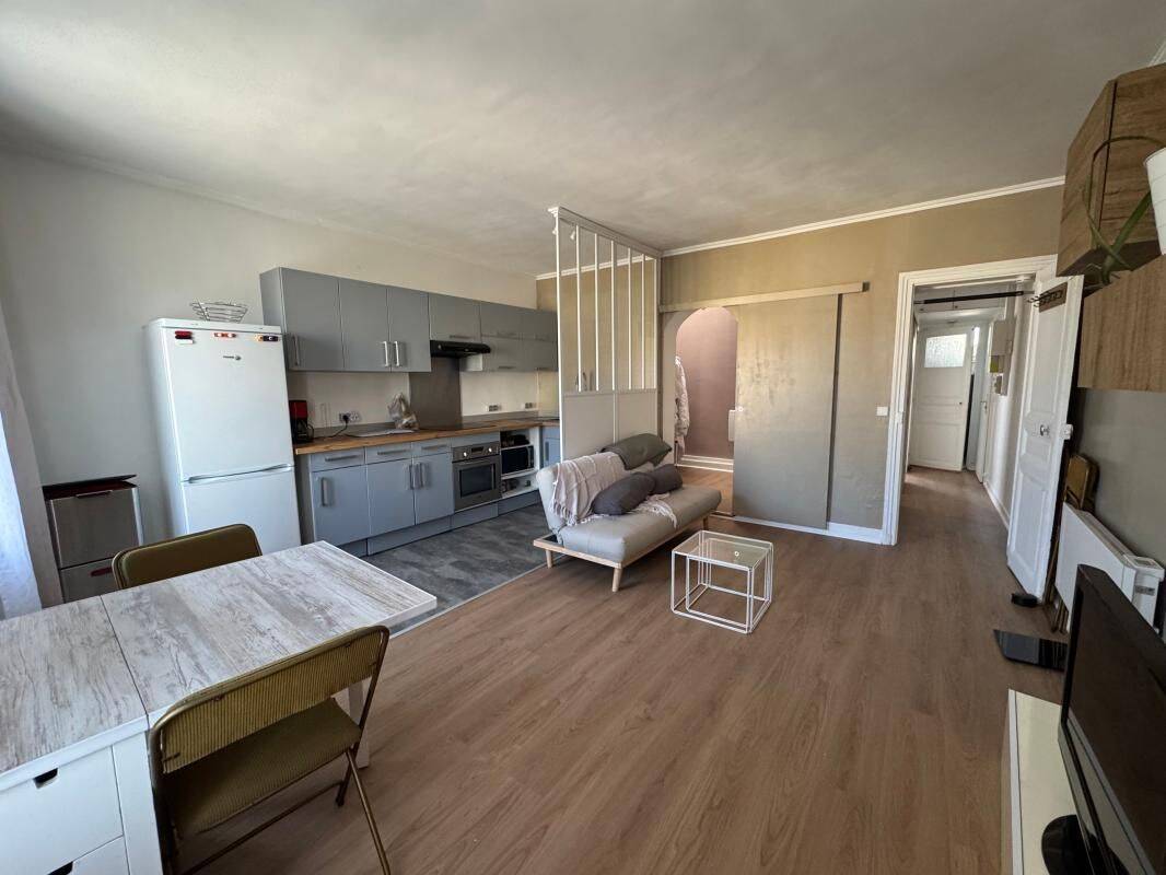 Appartement 2 pièces 47 m² · à Le Perreux-sur-Marne · 46,9 m² · 1 090 €