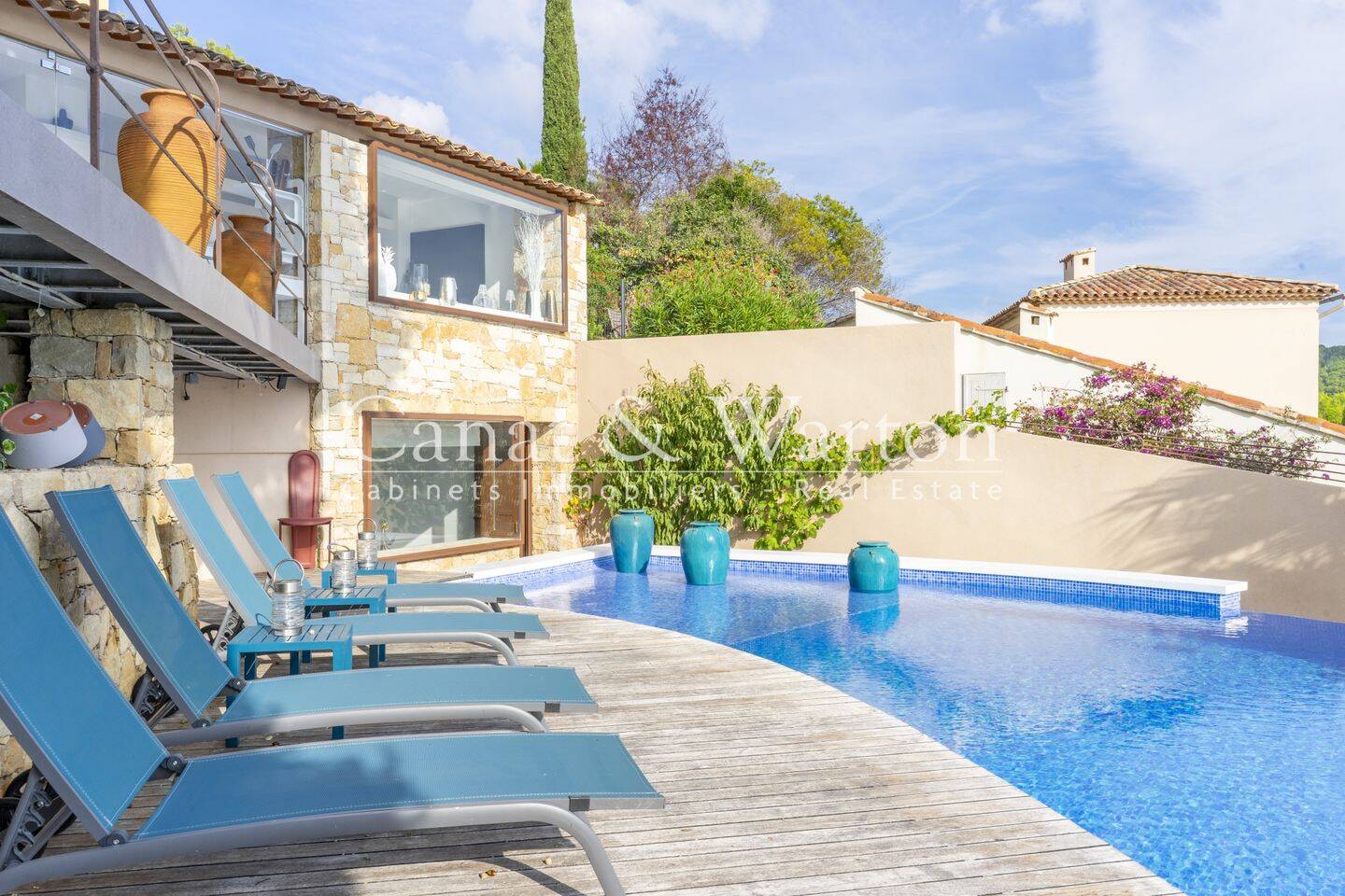 Maison 5 pièces 170 m² · à Saint-Cyr-sur-Mer · 170 m² · 2 340 000 €