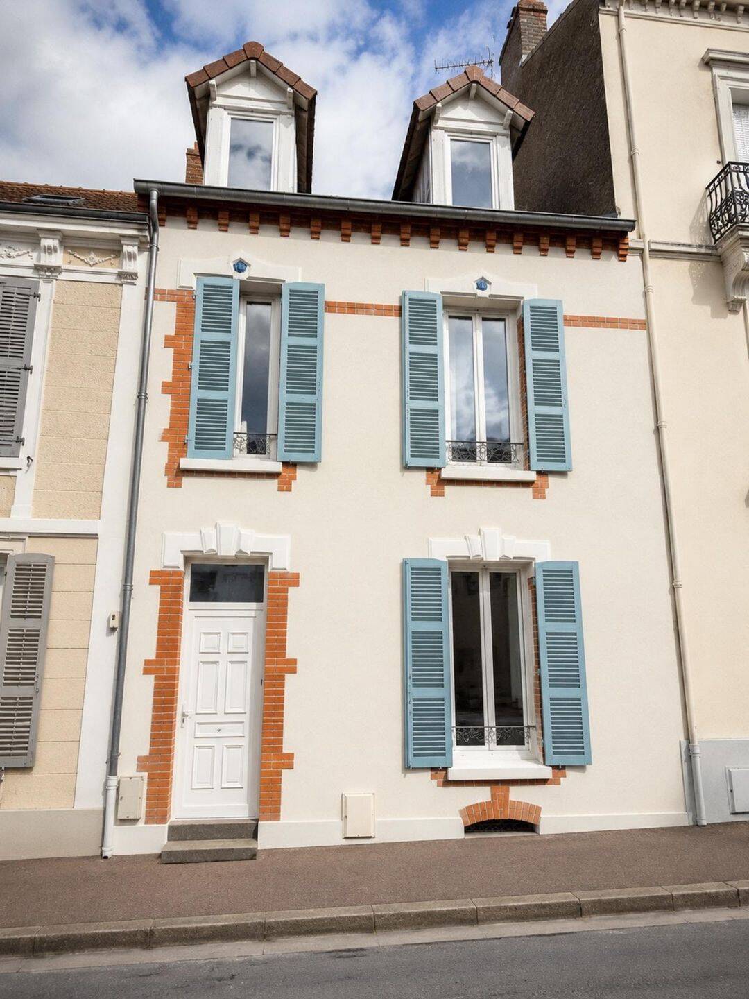 Maison 3 pièces 100 m² · à Vichy · 100 m² · 215 000 €