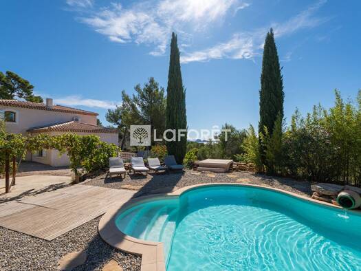 Maison à vendre 1 460 000 € 5 pièces 4 chambres 145 m² 4 000 m² de terrain Ouest La Ciotat 13600