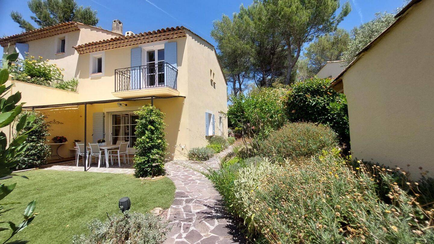 Maison 4 pièces 102 m² · à La Motte · 102 m² · 585 000 €