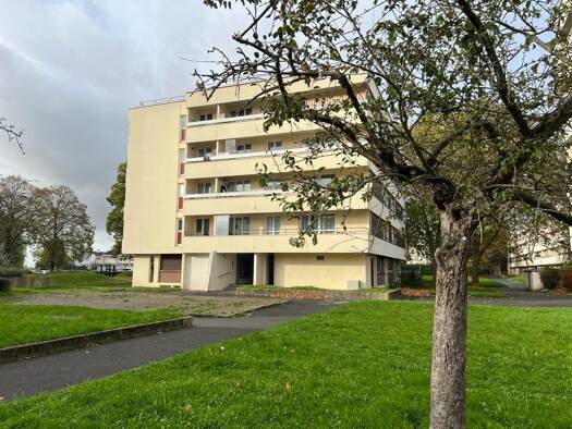 Appartement à vendre 219 000 € 3 pièces 2 chambres 79,3 m² Étage 4/4 Louvres 95380