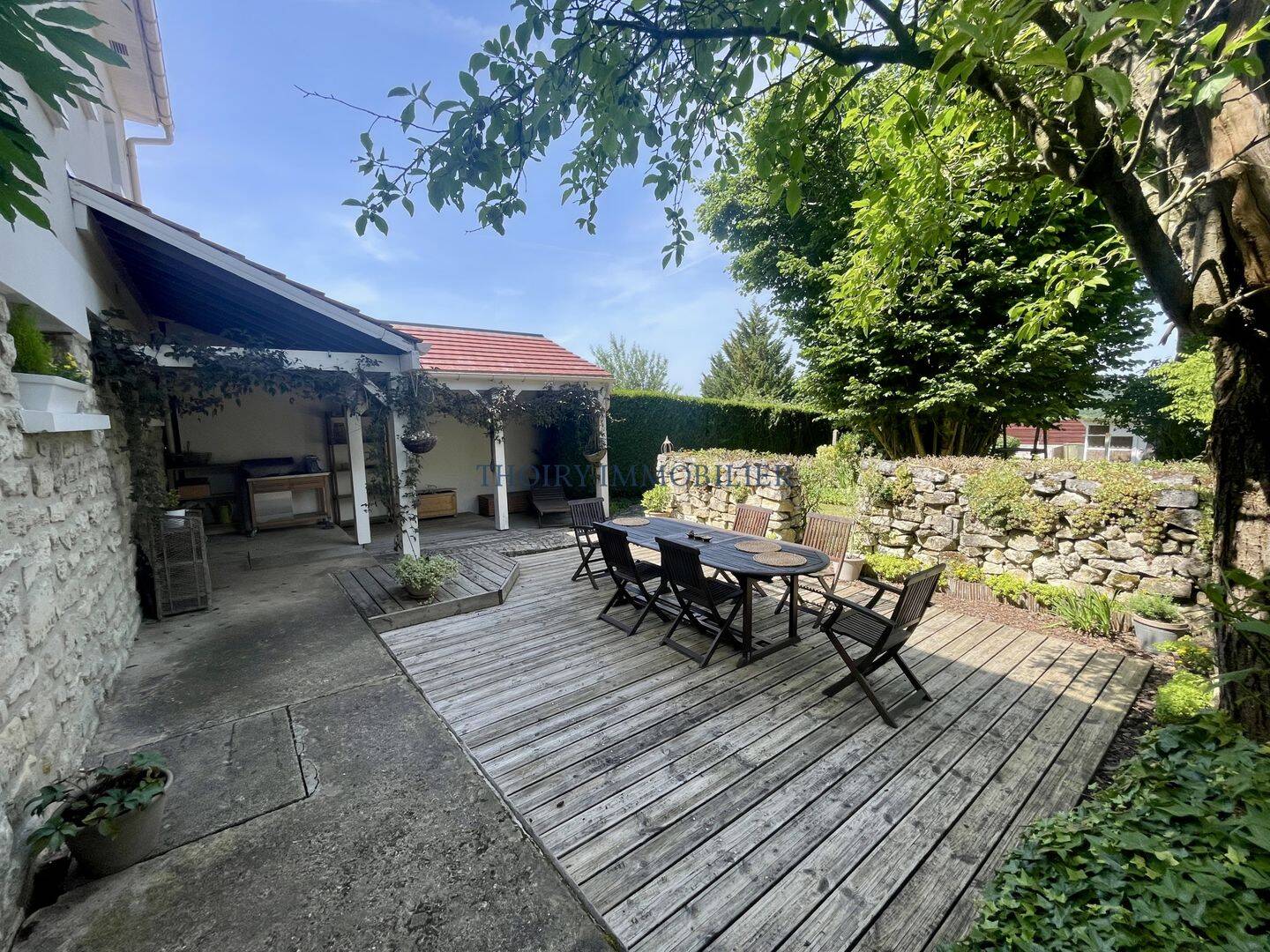 Maison 4 pièces 105 m² · à Bazemont · 105 m² · 469 000 €