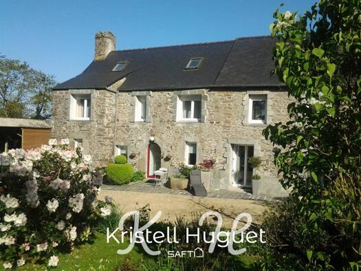 Maison à vendre 335 000 € 9 pièces 5 chambres 195 m² 6 997 m² de terrain Canick-La Vache Blanche-Le Drennec Landivisiau 29400