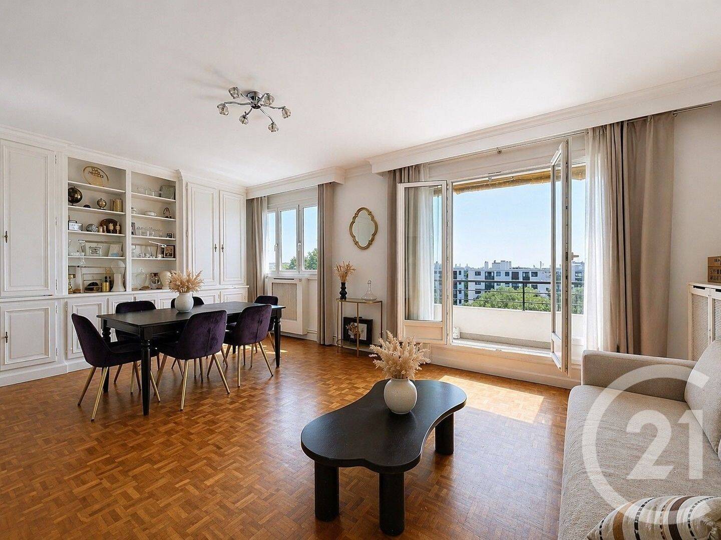 Appartement 4 pièces 79 m² · à Deuil-la-Barre · 78,5 m² · 250 000 €