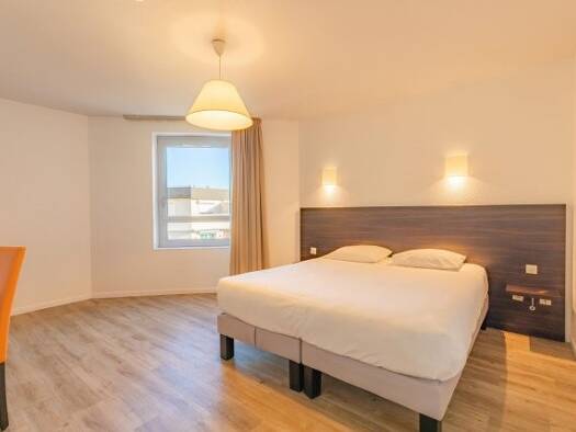 Studio à louer 1 440 € 1 pièce 25 m² disponible dès maintenant Moellesulaz-Pont Noir Gaillard 74240