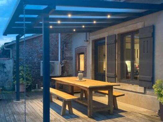 Maison de plain-pied à vendre 198 000 € 2 pièces 1 chambre 98 m² 7 610 m² de terrain Mervans 71310