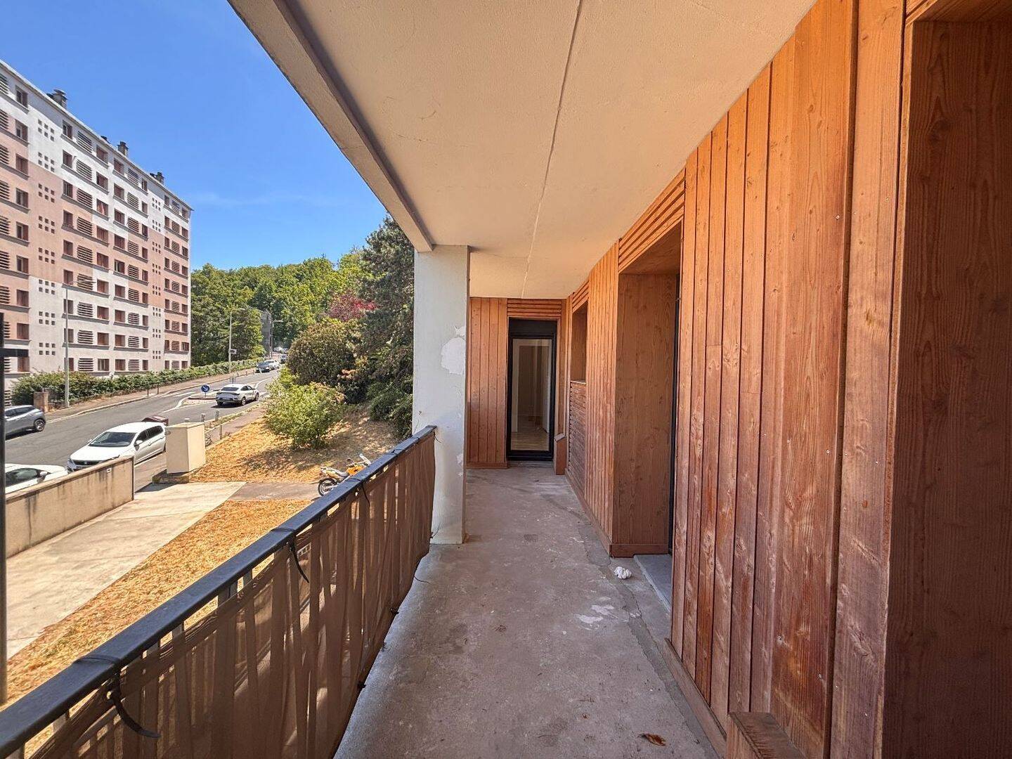 Appartement 4 pièces 76 m² · à Lyon 9ème Arrondissement · 76 m² · 1 042 €/mois