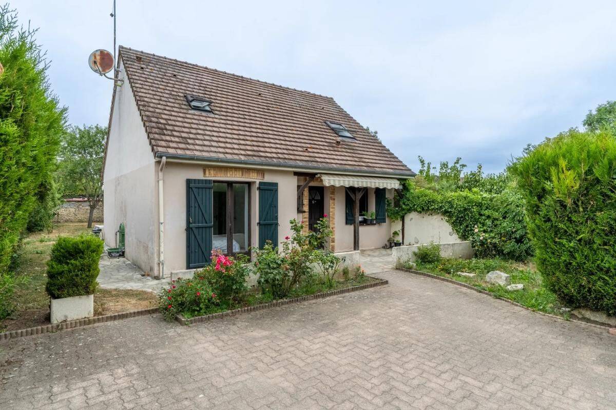 Maison 6 pièces 100 m² · à Ézy-sur-Eure · 100 m² · 225 000 €