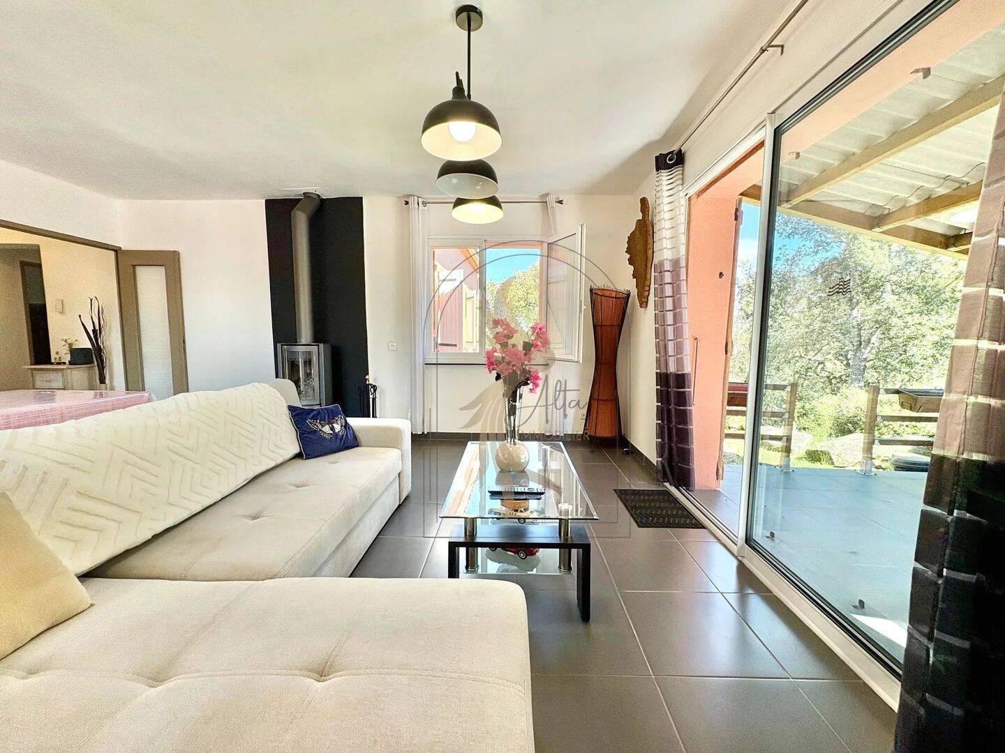 Maison 4 pièces 93 m² · à Porto-Vecchio · 93 m² · 540 000 €