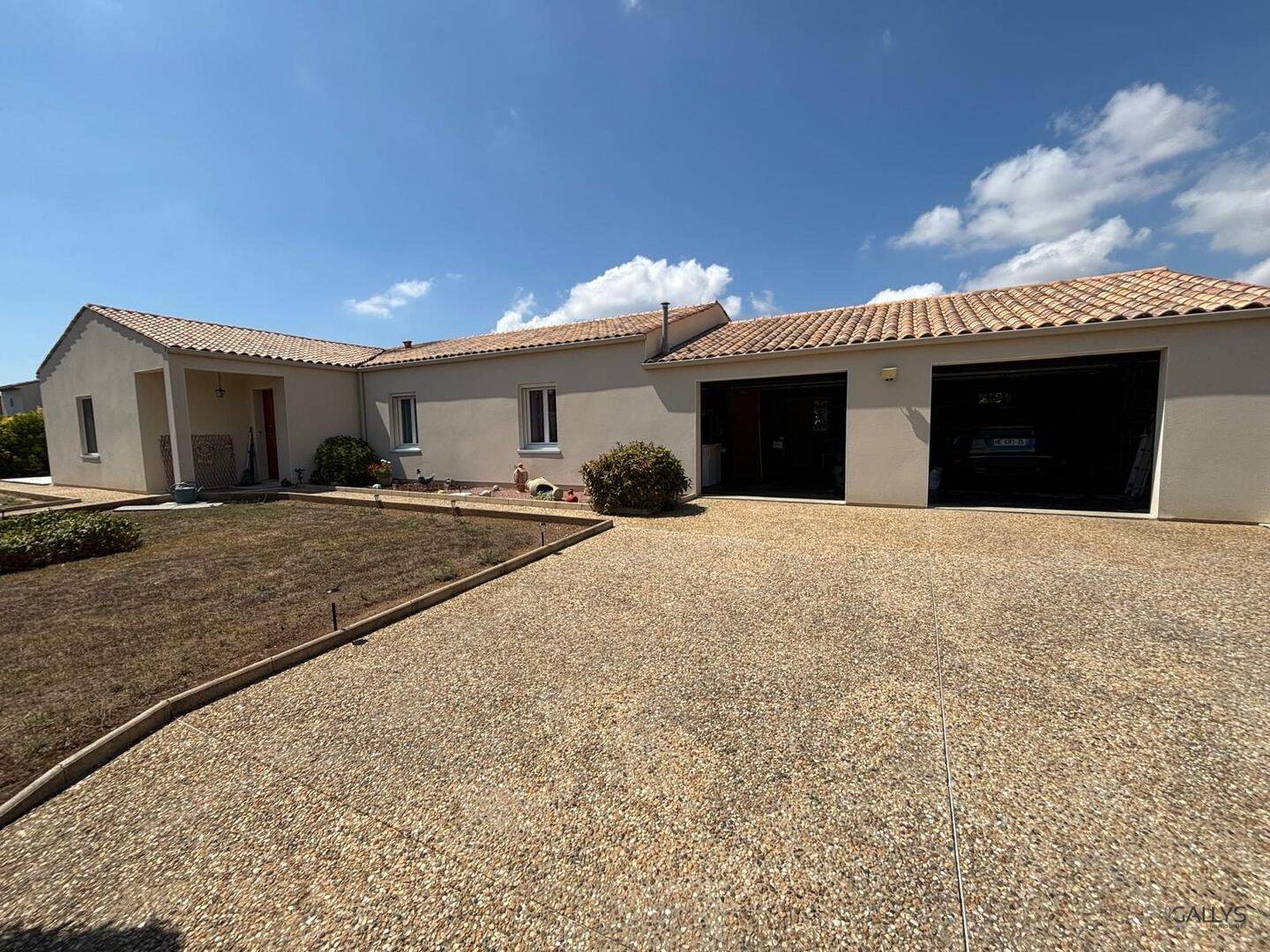 Maison 4 pièces 127 m² · à Meursac · 126,8 m² · 311 000 €