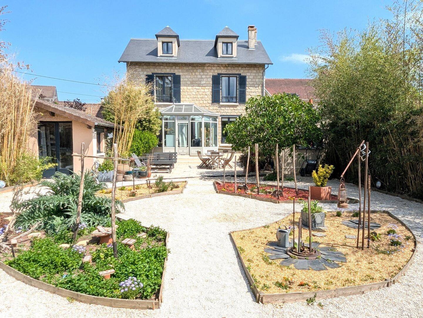 Maison 8 pièces 163 m² · à Pontoise · 163 m² · 790 000 €