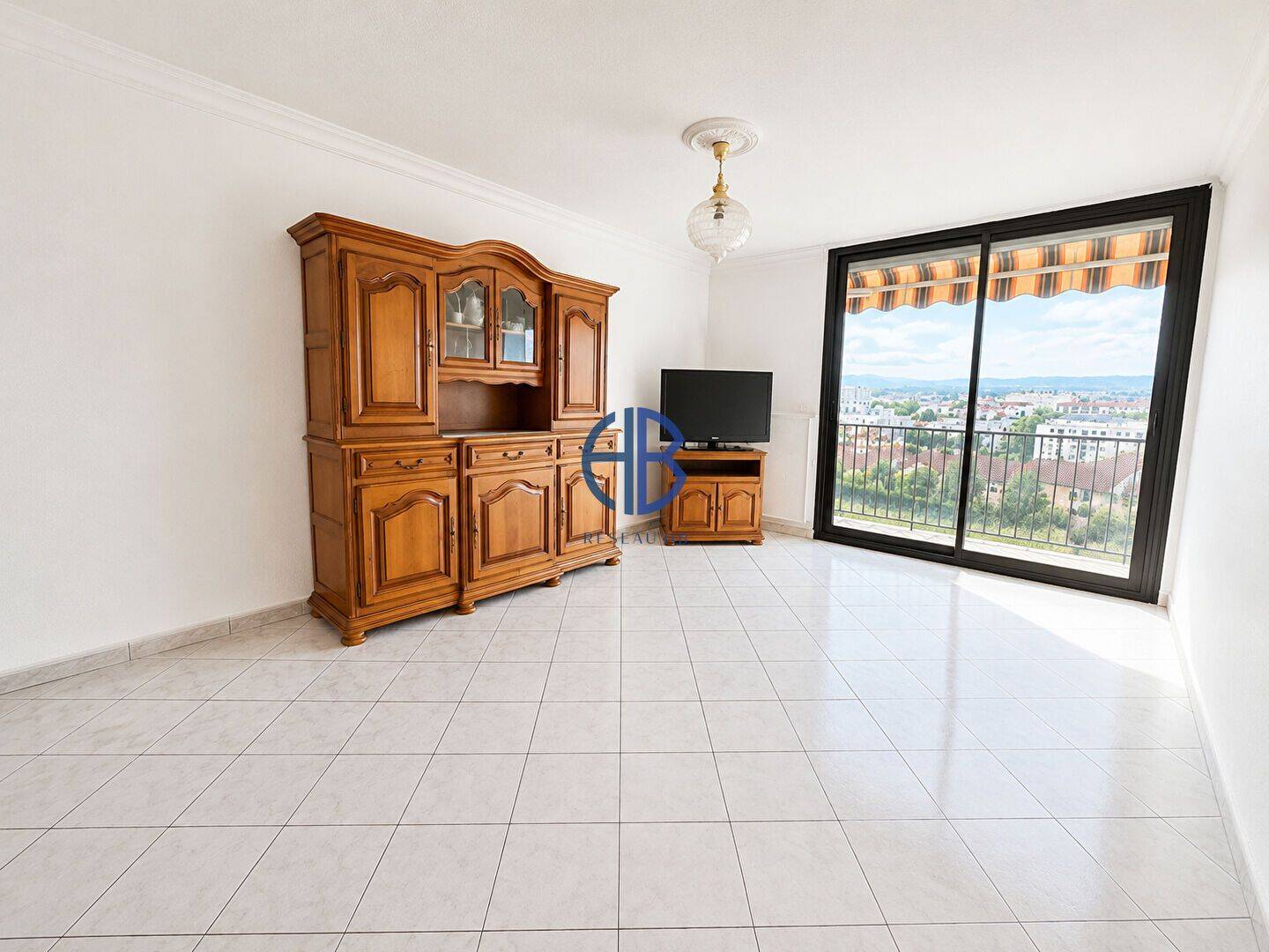 Appartement 4 pièces 80 m² · à Saint-Priest · 80 m² · 175 000 €