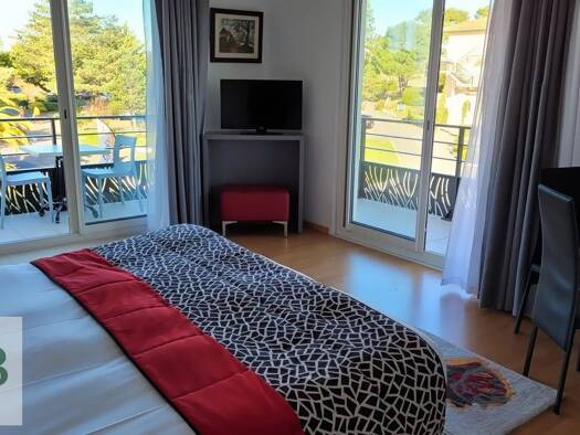 Appartement à vendre 323 000 € 2 pièces 1 chambre 32 m² RDC/3 Saint Jean-Bernain Anglet 64600