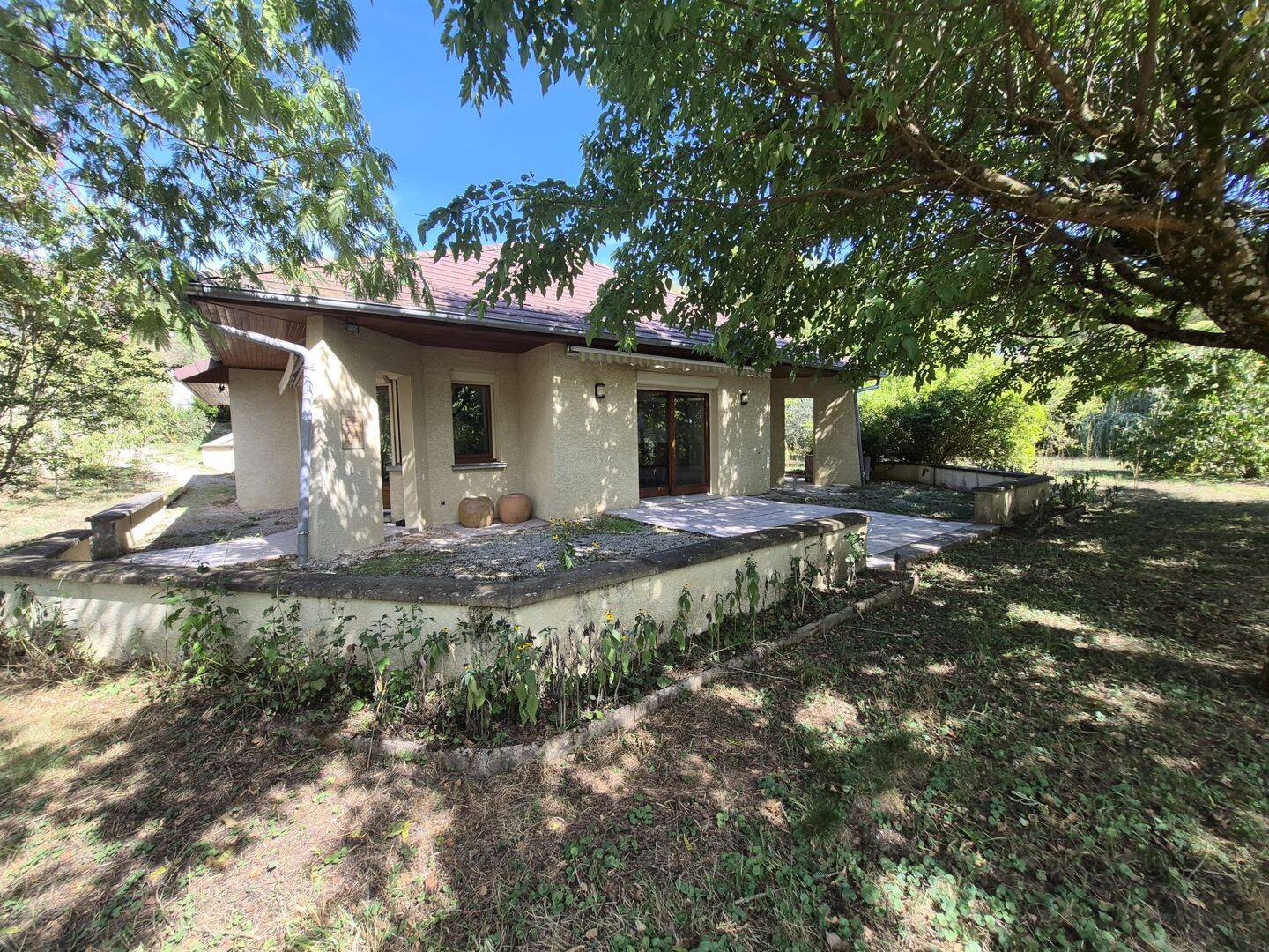 Maison 7 pièces 200 m² · à Virieu-le-Grand · 200 m² · 385 000 €