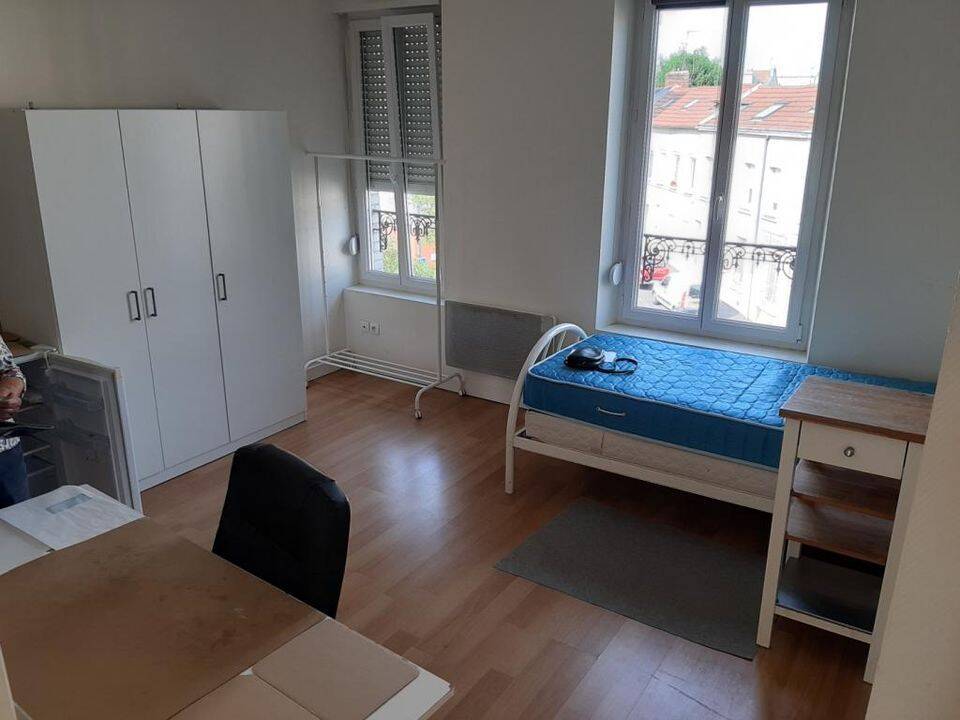 Appartement 1 pièce 16 m² · à Reims · 16 m² · 490 €/mois