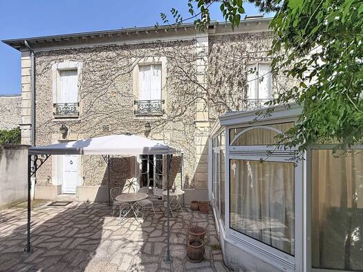 Maison à vendre 546 000 € 7 pièces 4 chambres 124 m² 200 m² de terrain Centre Forêt Rambouillet 78120