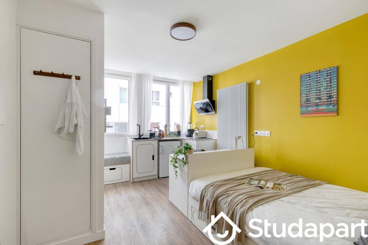 Appartement 1 pièce 18 m² · à Paris 15ème Arrondissement · 18 m² · 1 590 €/mois
