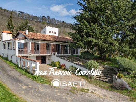 Maison à vendre 265 000 € 6 pièces 4 chambres 178 m² 4 600 m² de terrain Castelculier 47240