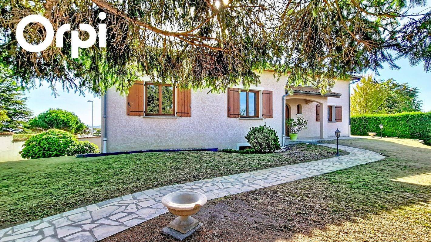 Maison 6 pièces 157 m² · à Pont-du-Château · 157,3 m² · 399 500 €