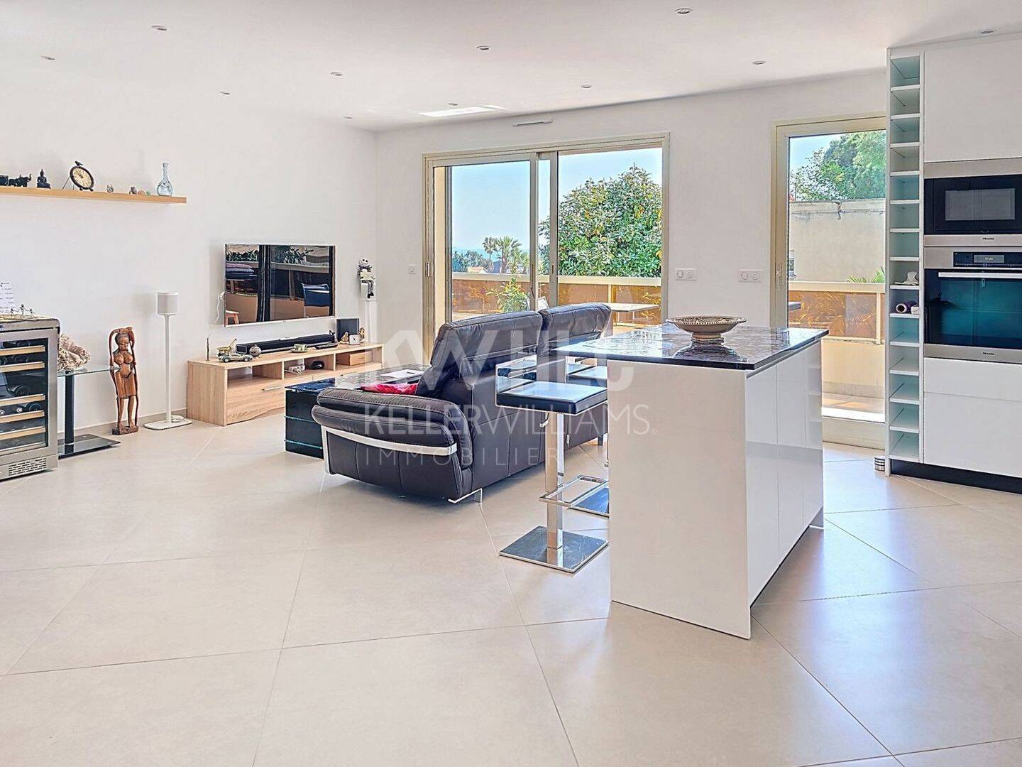 Appartement 2 pièces 51 m² · à Antibes · 51 m² · 335 000 €