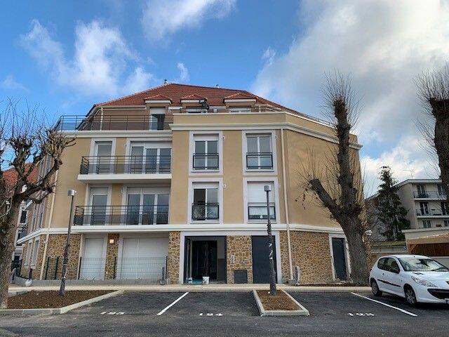 Appartement 3 pièces 66 m² · à Mennecy · 65,7 m² · 992 €/mois
