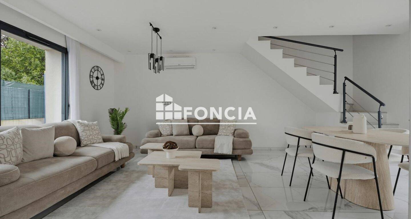Maison 4 pièces 123 m² · à Macau · 123 m² · 365 000 €
